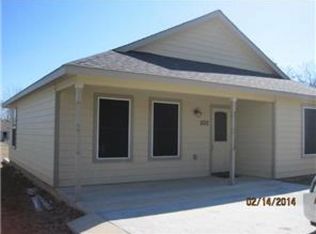 502 S Poplar St, Leonard, TX 75452