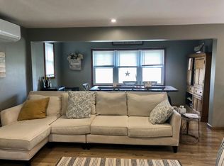 3 Henley St, Charlestown, RI 02813