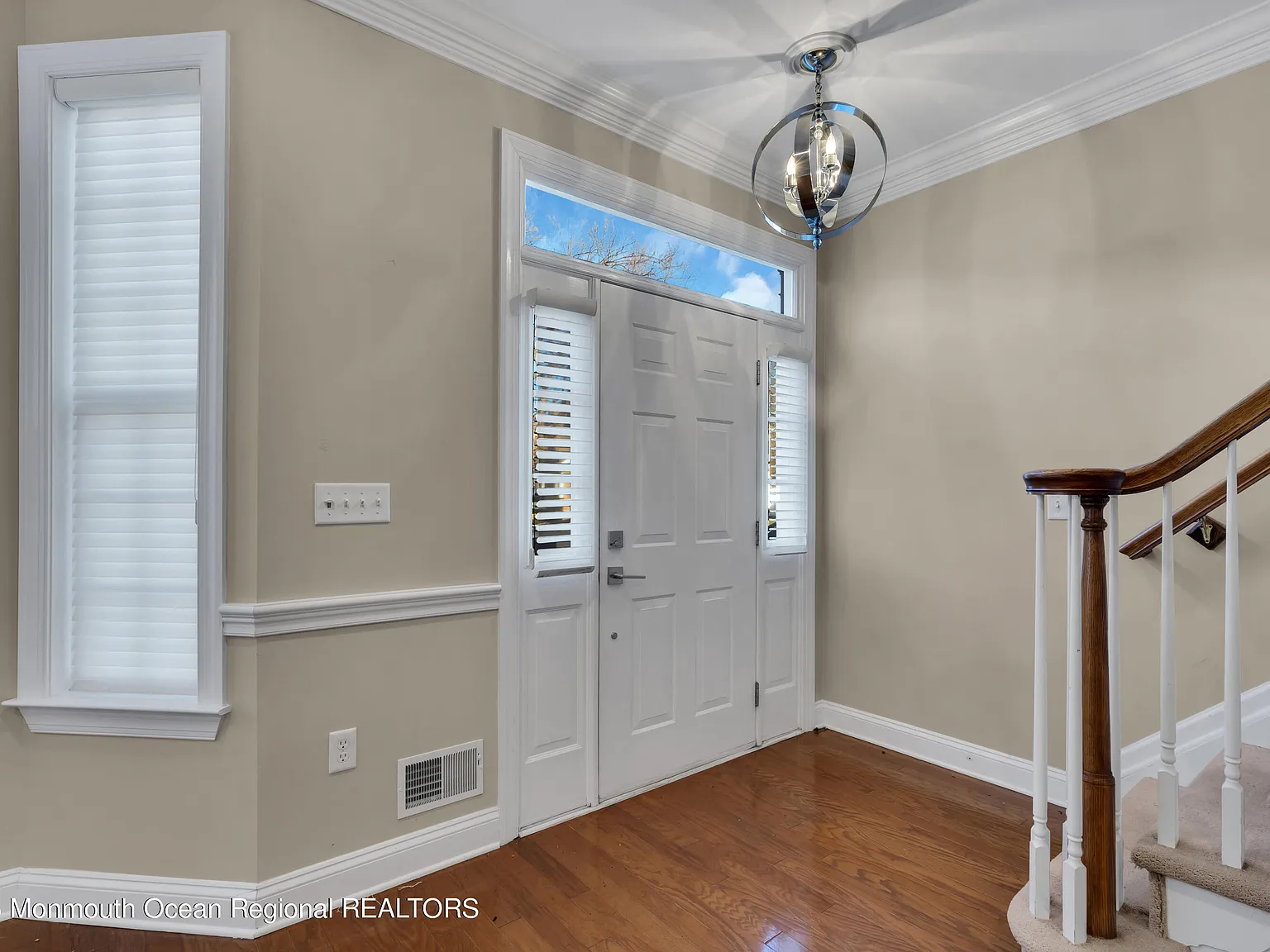 3 bed, 2.5 bath, 1906 sqft, $4,250 — Photo 4