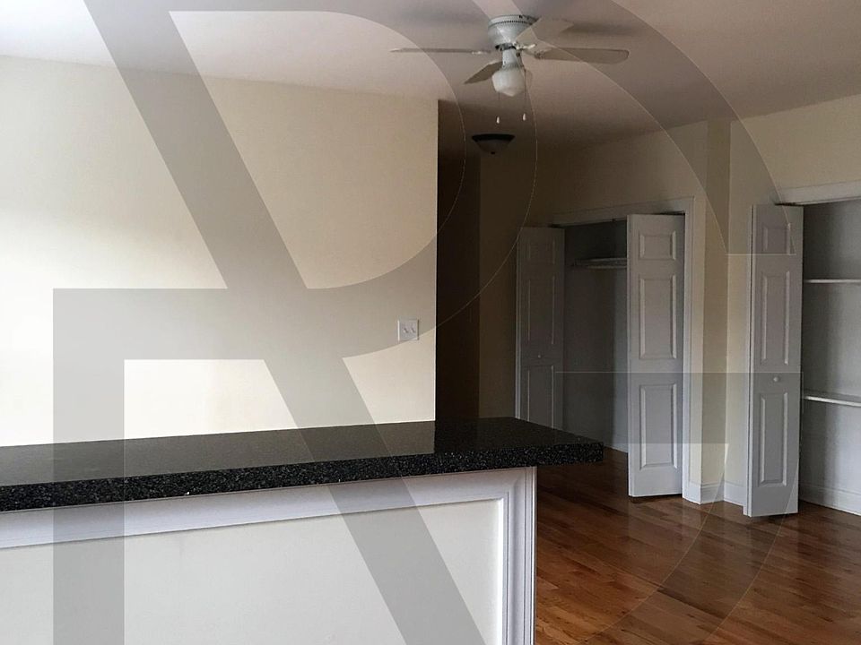 1st image of 622 W Cornelia Ave #Sthree