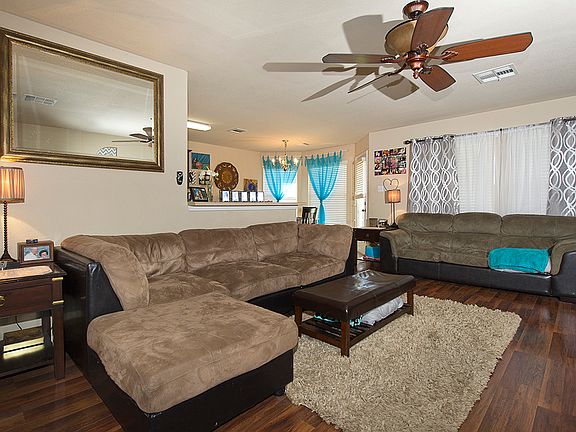 3rd image of 2723 Amberglow Ct