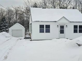 7901 Elm St, Holland Patent, NY 13354