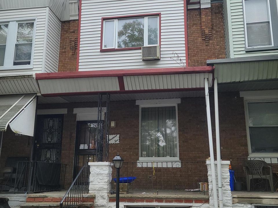 1st image of 1910 N Myrtlewood St