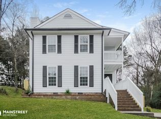 9032 Louvaine Dr, Charlotte, NC