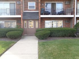 11946 S Ridgeway Ave, Alsip, IL