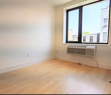 Rented by Spot It Realty LLC | media 27