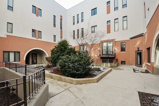 1st image of 2065 N Kedzie Ave #101