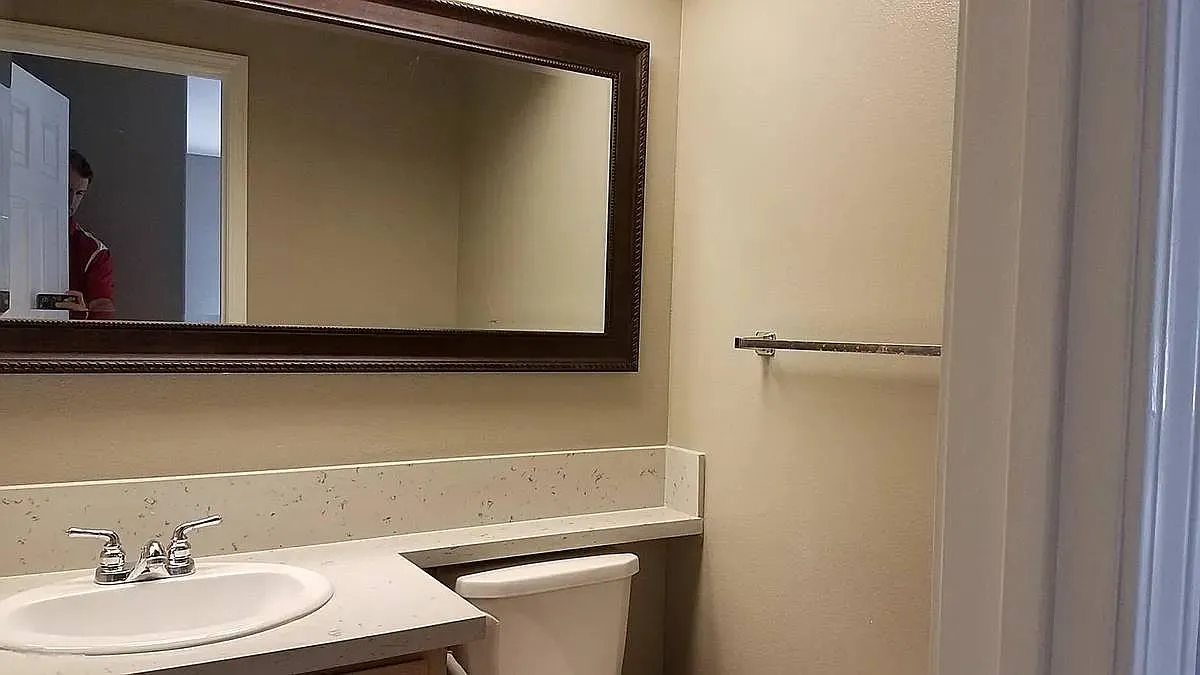 2 bed, 2.5 bath, 1225 sqft, $3,195 — Photo 3