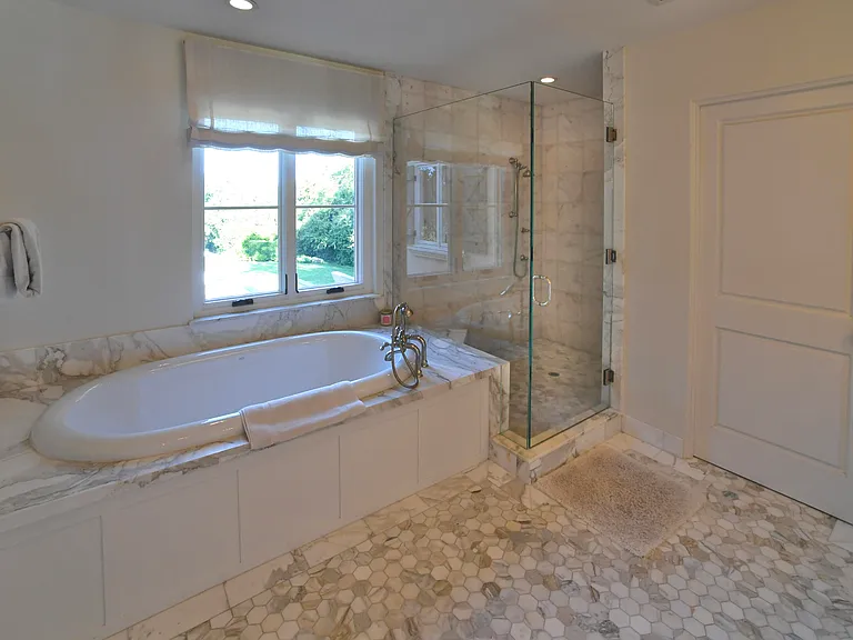 580 Parra Grande Ln — Photo 15
