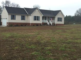 1601 Johns Rd, Carson, VA 23830