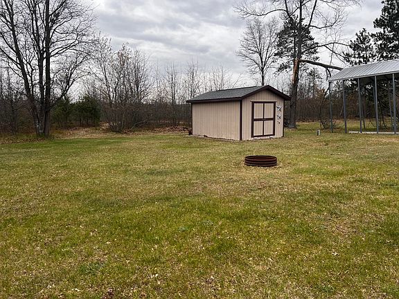 5th image of 10170 Pinewood Rd