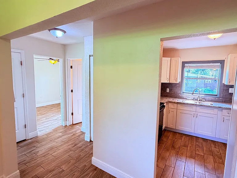 5122 Old Cheney Hwy — Photo 18