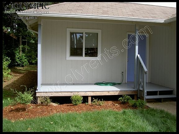Fairview Fnt_wm_10062014