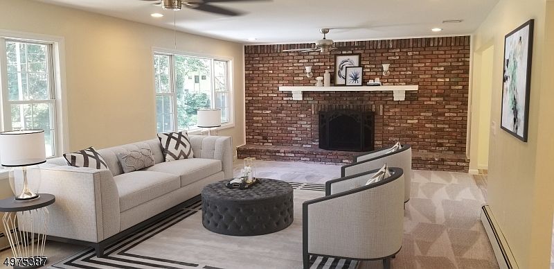 1st image of 20 Leo Ave