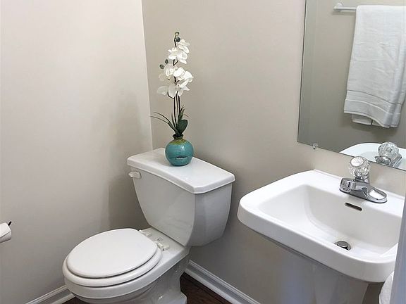 5th image of 4510 N Shadow Wood Dr