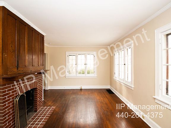 2nd image of 137 Crescent Dr
