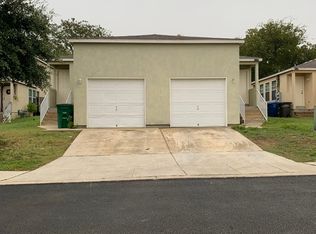 11240 Center Point Rd, San Antonio, TX 78233