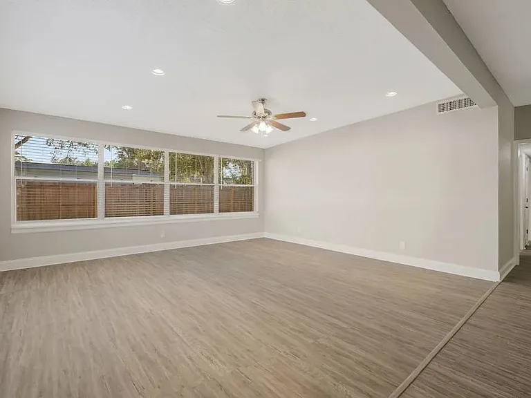 6759 Brandemere Rd S — Photo 14