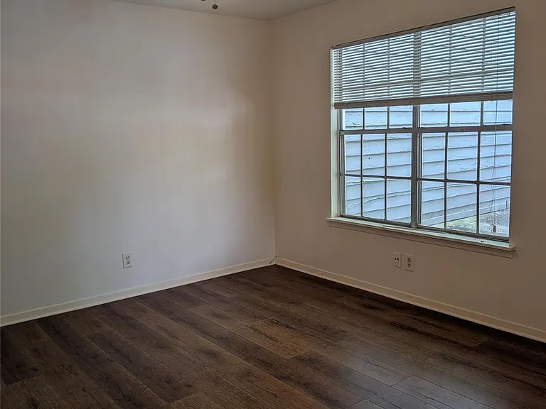 3119 Tom Green St #2 — Photo 4