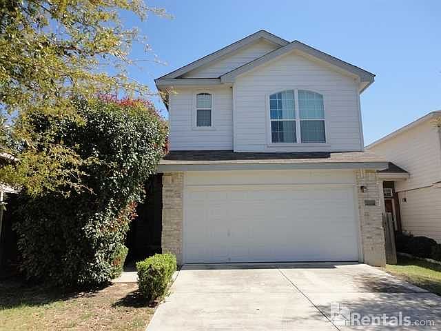 1st image of 10 Coastal Ln