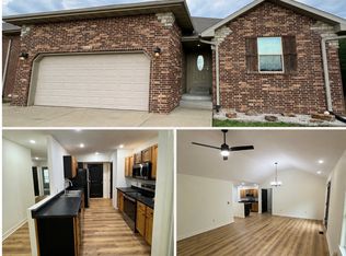 1433 S Atlas Ct, Ozark, MO 65721