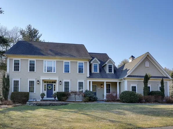18 Beechwood Cir, Northborough, MA 01532