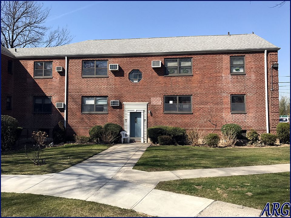 1st image of 8919 151st Ave #1