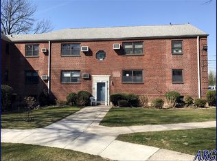 8919 151st Ave #1, Howard Beach, NY 11414