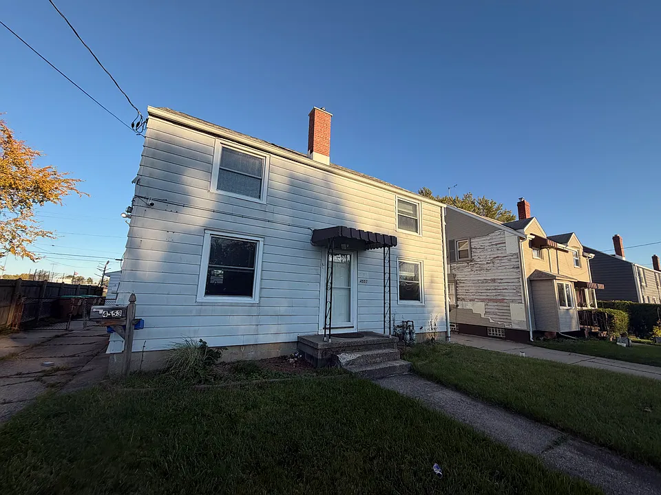 4553 Union Rd #1