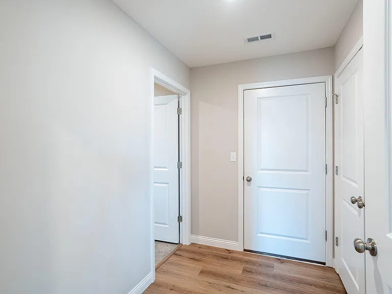 5502 Geyser Blvd — Photo 12