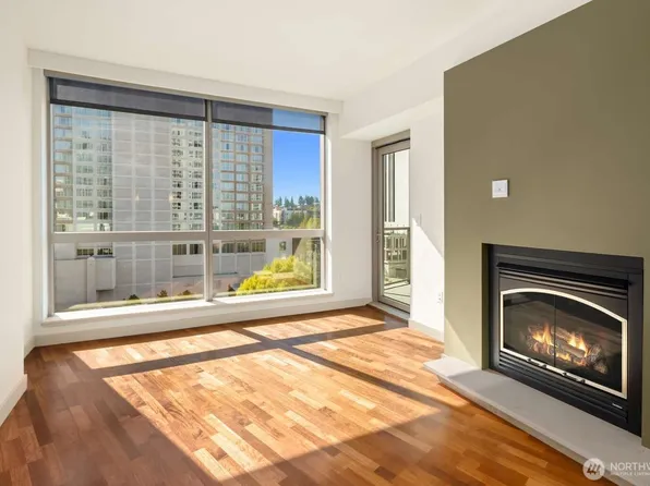 10610 NE 9th Place #903, Bellevue, WA 98004