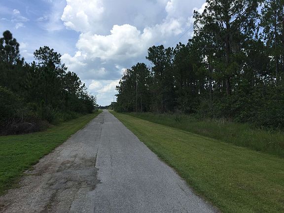 5th image of 10 Palmetto Dr