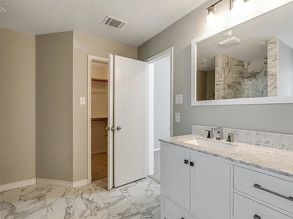 5th image of 9905 Tyler Dr