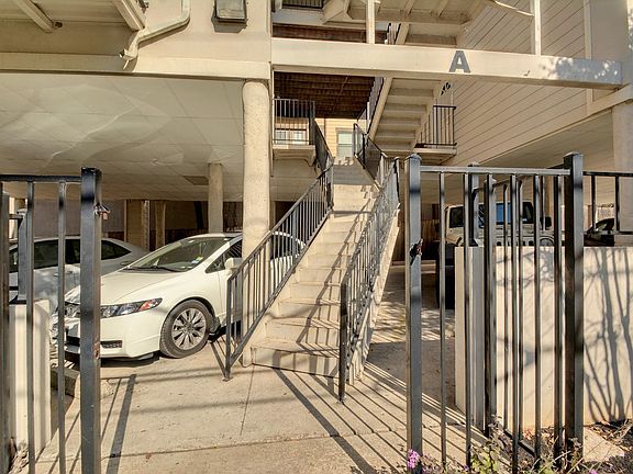 5th image of 2500 Leon St