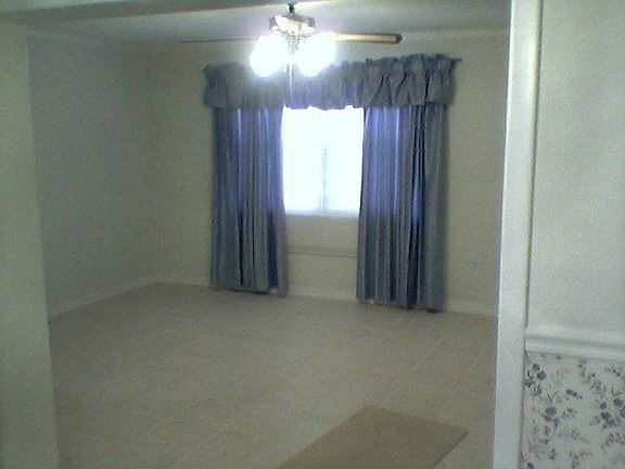 4th image of 1397 White Cedar Ln