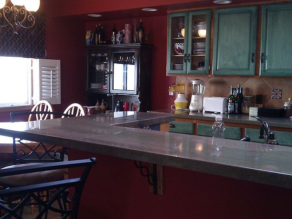 2nd image of 3806 E 51st Ave