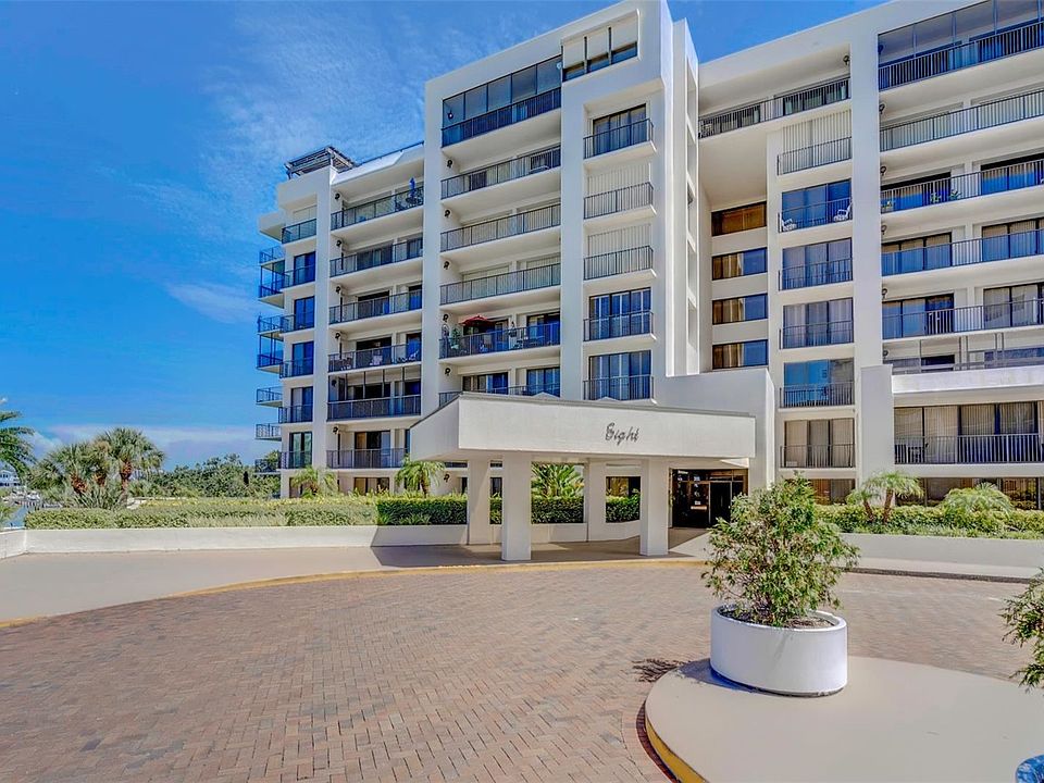 1st image of 8 Belleview Blvd APT 105