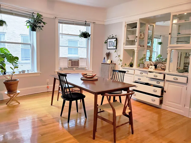 1303 W Carmen Ave #2 — Photo 8