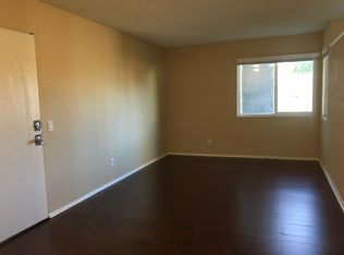 13800 Sherman Way #17954495, Van Nuys, CA 91405