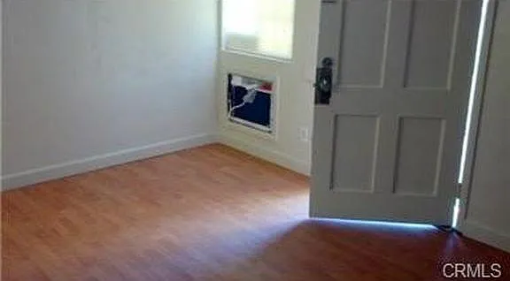 1477 N Sierra Way — Photo 2