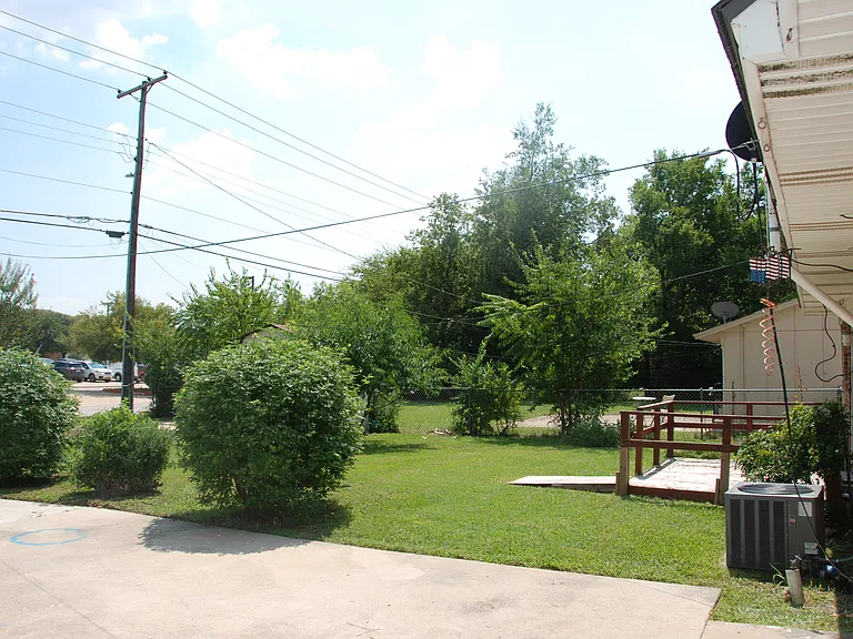 3520 Sunnydale Ln — Photo 18