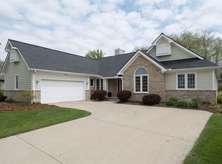 213 Quiet Creek Ct, Chelsea, MI