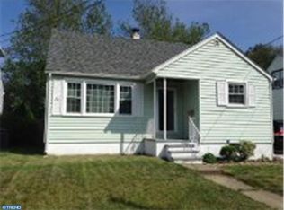 44 California Ave, Clementon, NJ 08021