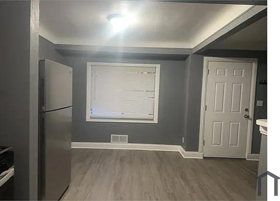 5553 Drexel St — Photo 12