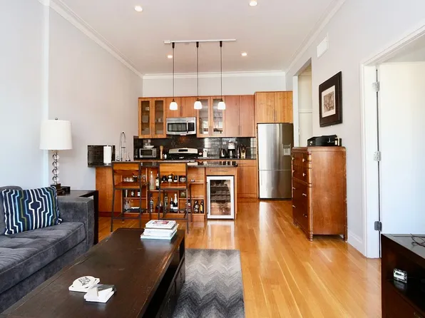 206 Kent St APT 5, Brooklyn, NY 11222