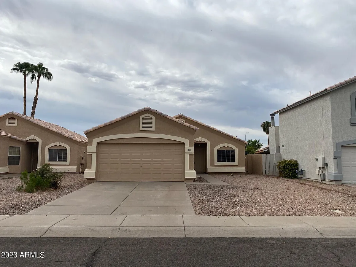 Building Photo - 861 E Glenmere Dr