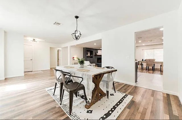 12213 Sylvester Dr — Photo 10
