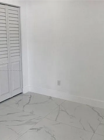 18767 SW 100th Ave — Photo 12