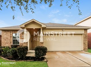 18306 Tuscana Shores Dr, Cypress, TX 77433