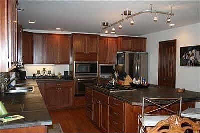2nd image of 395 Scotland Ct